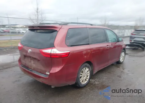 2016 Toyota Sienna Xle 8 Passenger z USA, uszkodzony, nr VIN 5TDYK3DC4GS721190